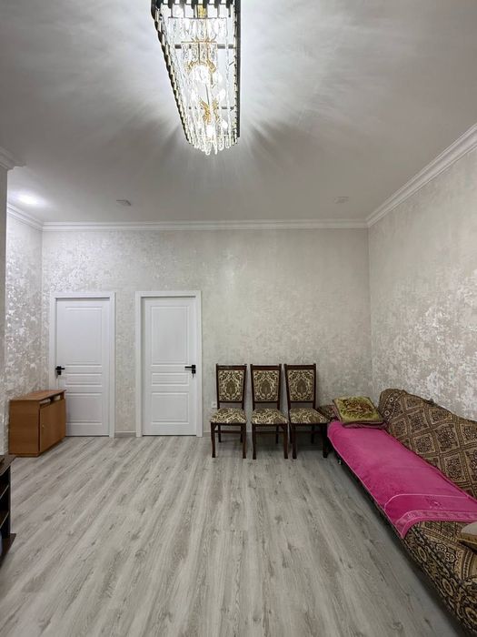 3-х комнатная квартира в коттедже рядом ТЦ Alfraganus AU