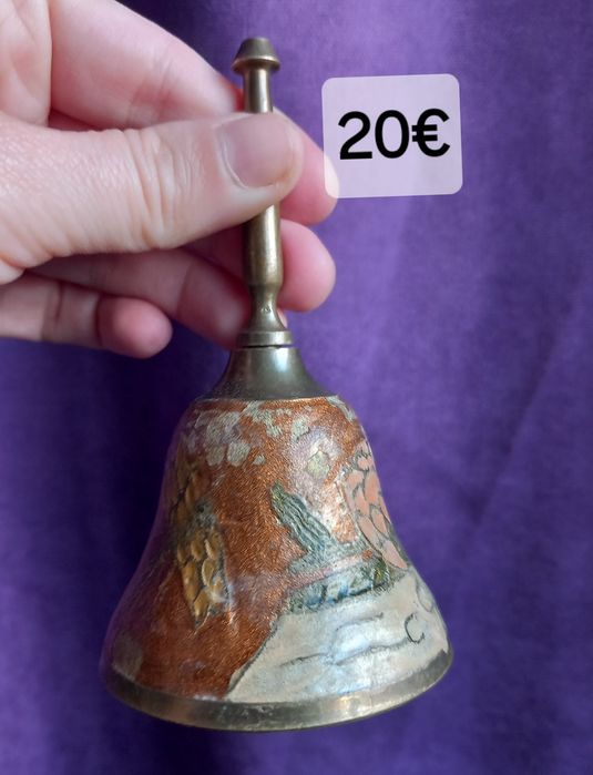 Камбани различни размери