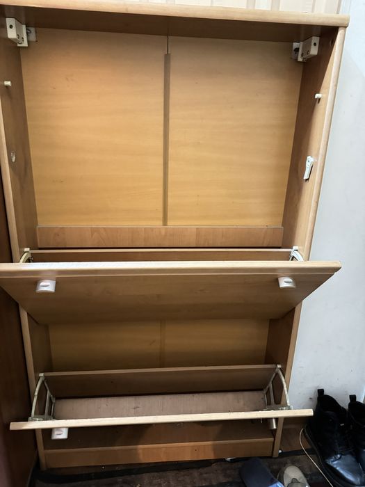 Полка для обуви.