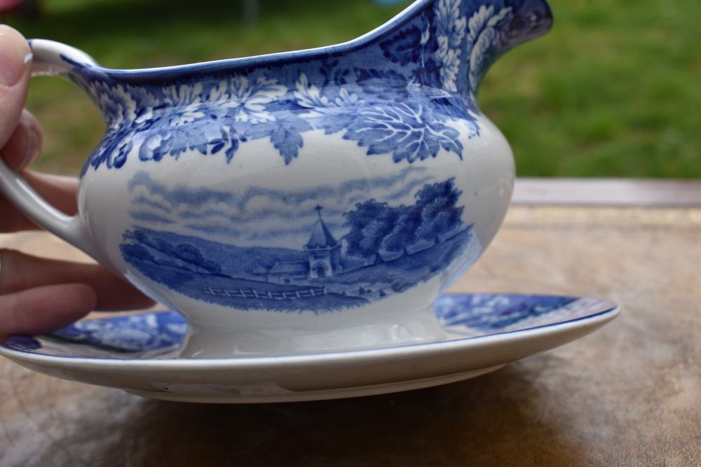 Порцеланова сосиера Wood and Ware