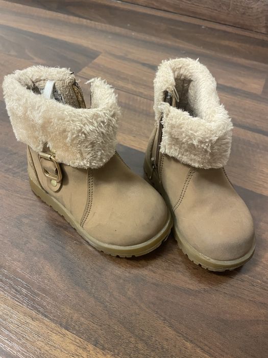 Обувь для девочек сапоги крассовки