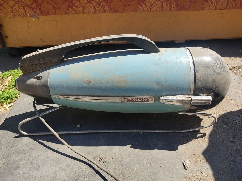 Продам советский пылесос, раритет!