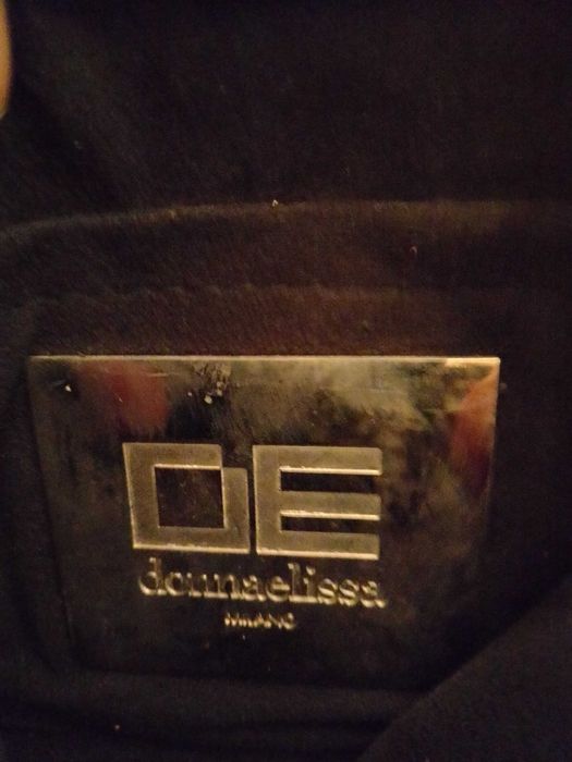 Елегантна дамска чанта на Donna Elissa от естествена кожа черен цвят