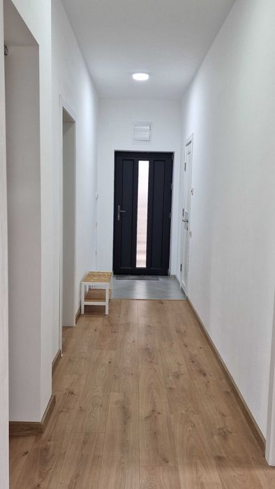 Къща 3-стаена в Виница. Долгосрочно. Краткосрочно