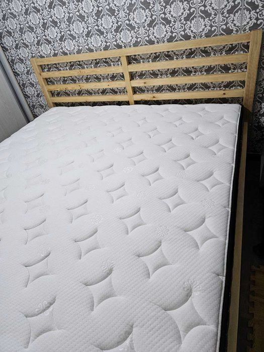 Двуспальная кровать размером 160 x 200 | 160*200