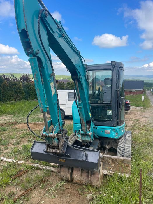Servicii miniexcavator 4 tone | Săpături, decopertări, nivelări