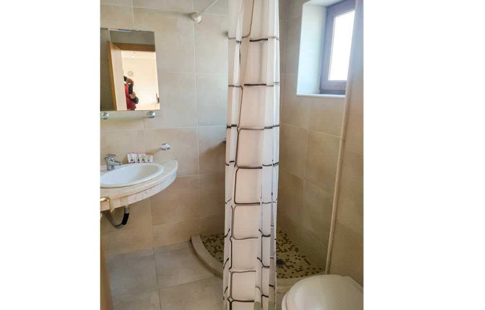 Триетажна къща близо до плажа в Бяла