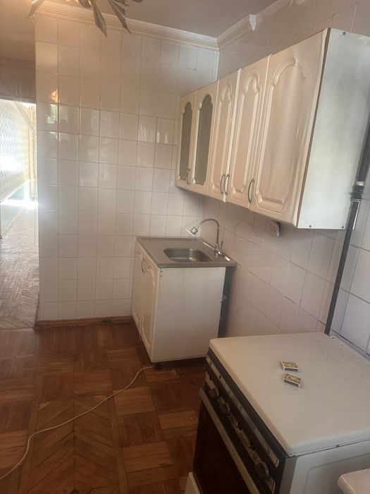 Саттепо 1 каватда 3 хонали уй сотилади