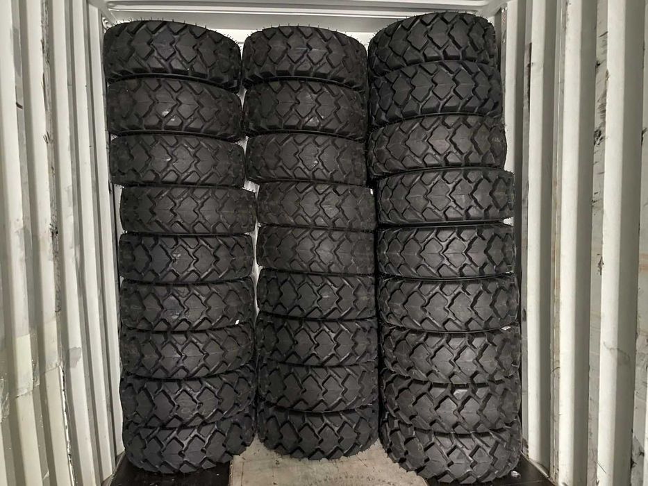 12.5/80-18 cu 14 pliuri anvelope noi pentru buldo