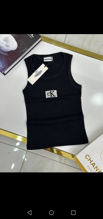 Дамски тениски и потници на Pinko, Guess, Calvin Klein и много други марки