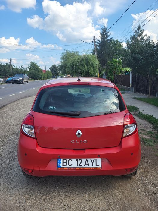 RENAULT Clio 2010 — imagine 3