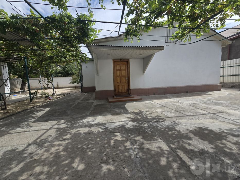 Продается Дом с участком, Буюк ипак йули,  Луначарского,