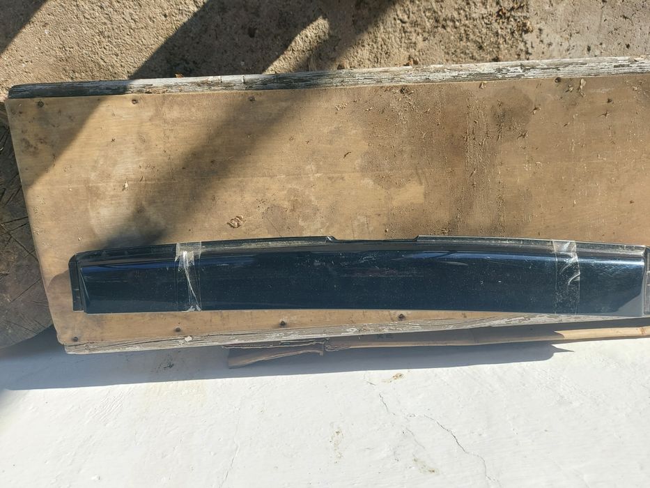 Продается дефлектор от Субары ХВ