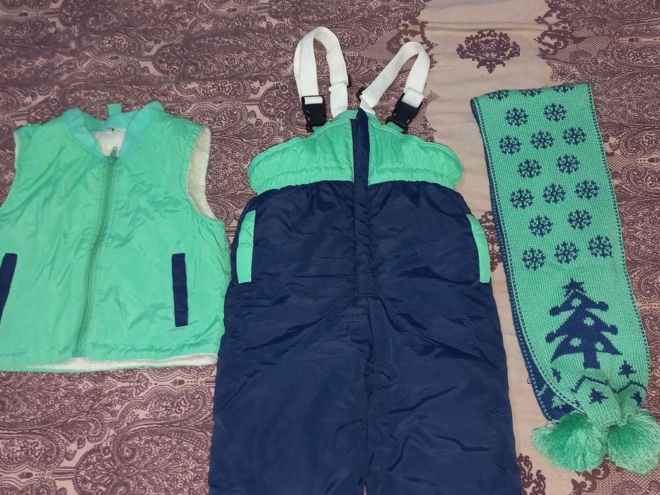 Продам детский комбинезон