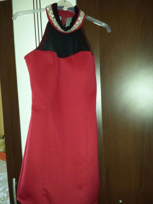 Rochie noua rosie