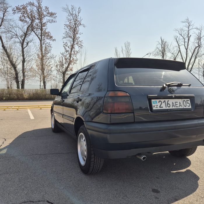 Volkswagen гольф 3