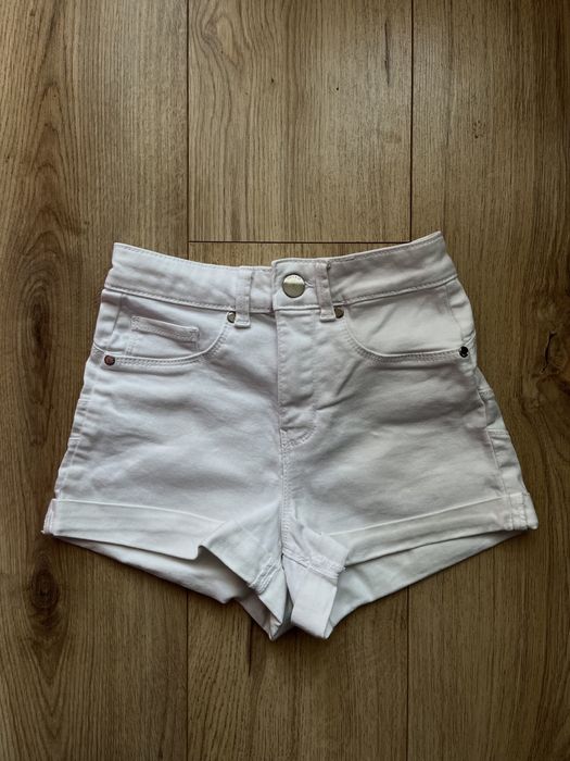 Нови бели къси гащи