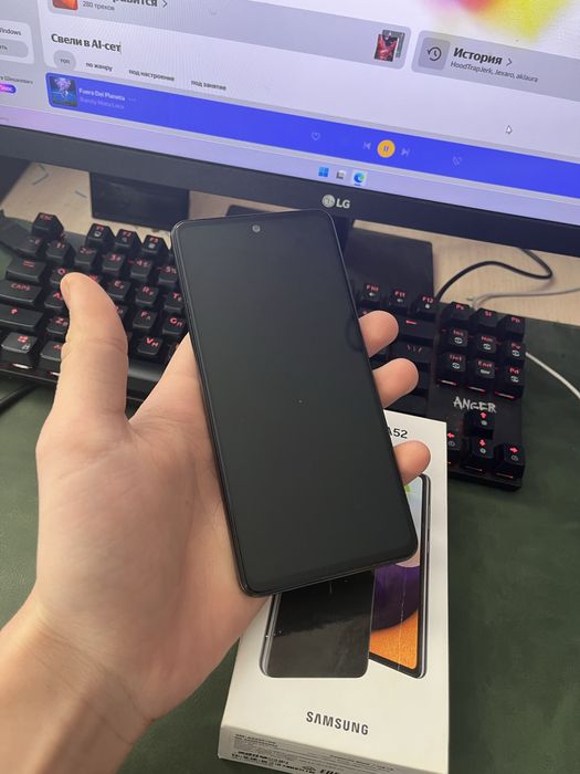 Самунг а52 128 гб