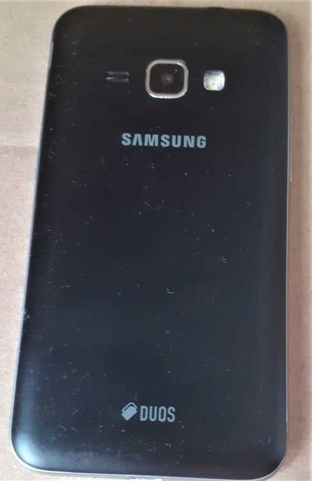 Сотовые телефоны на запчасти.