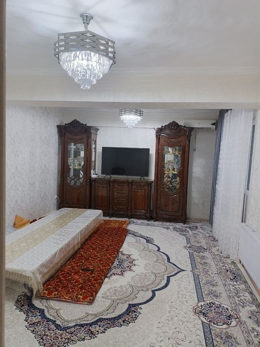 Arzon kvartira sotiladi