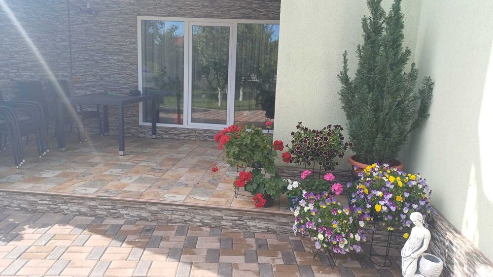 CASĂ Vilă P+1Et+1Et parțial  Cobadin  la 38 km de Constanța