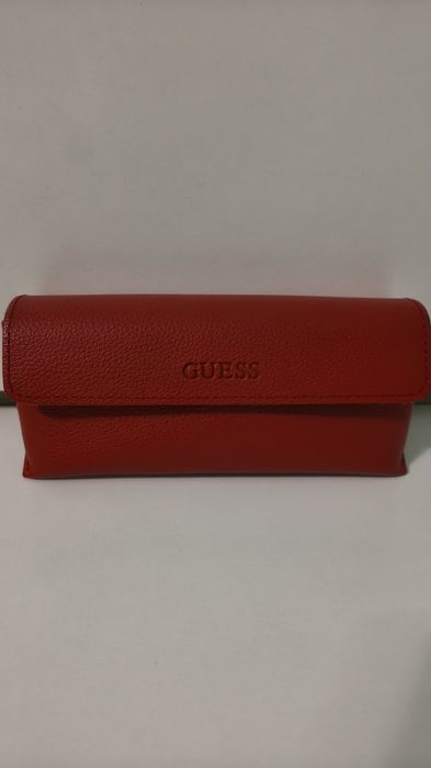 Слънчеви очила Guess