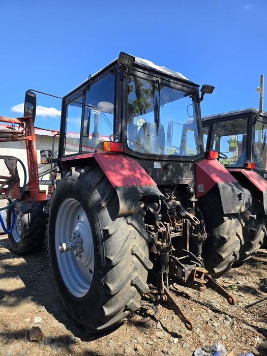 Vând tractor Belarus 1221.2 cu încărcător frontal