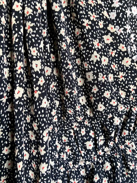 Costum/set Pull and Bear camasa + fusta pantalon NOU