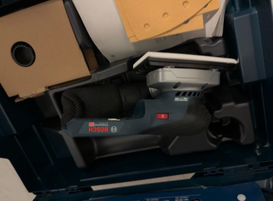 Slefuitor Bosch GSS 18V-13