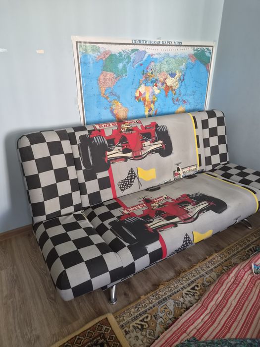 Продам диван !!!