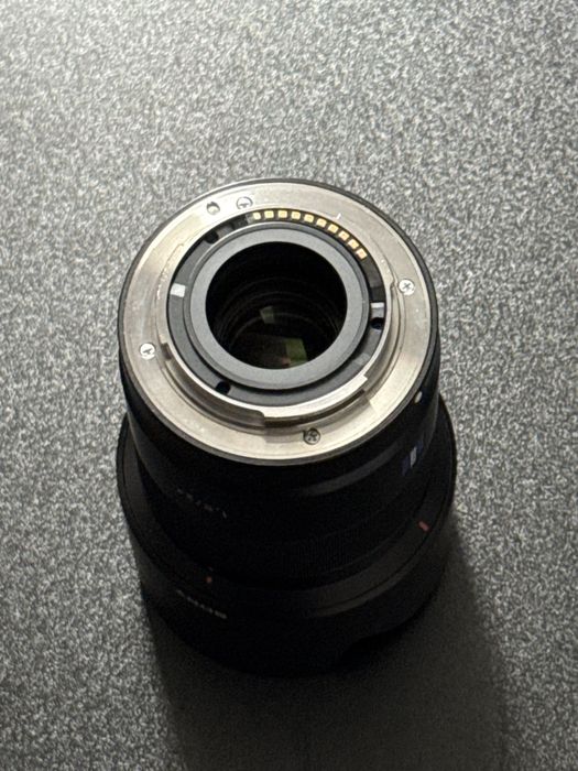 Sony 24 mm F1.8 Sonnar T*