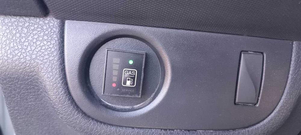 DACIA Logan 2019 — imagine 4