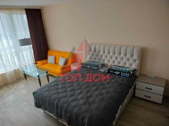 Дава се под наем Тристаен апартамент в Варна, Младост 1 - 100 кв.м за 816 € - Снимка #5