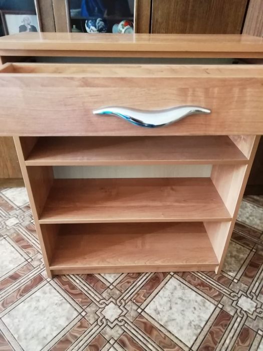 Тумбочка под оьувь