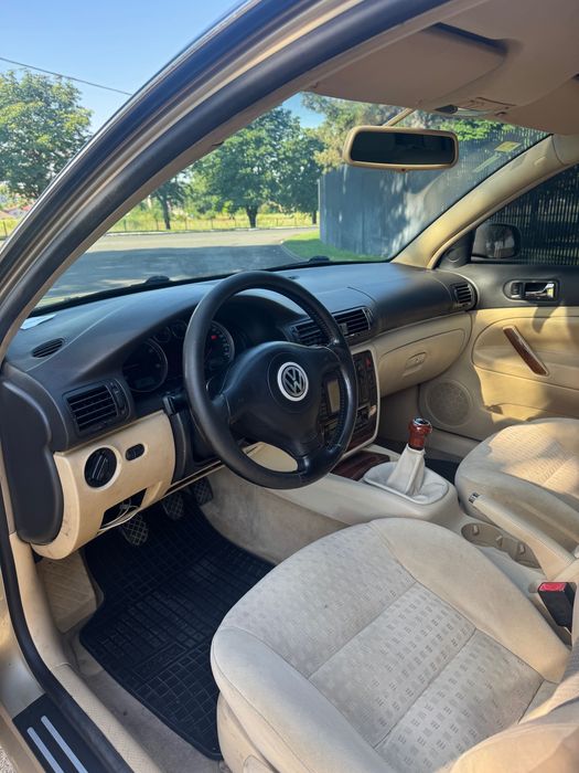 VOLKSWAGEN Passat 2003 — imagine 2