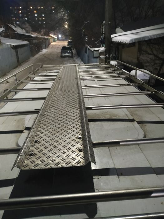 Багажник силовой с лестницей