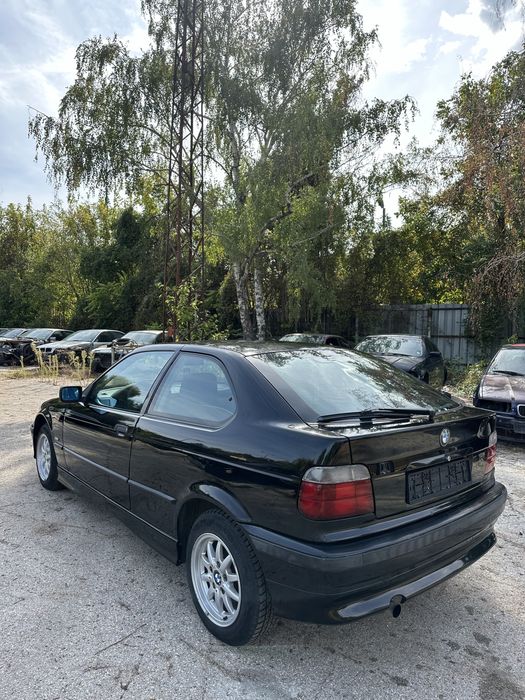 BMW E36 316i m43b19 Compact НА ЧАСТИ