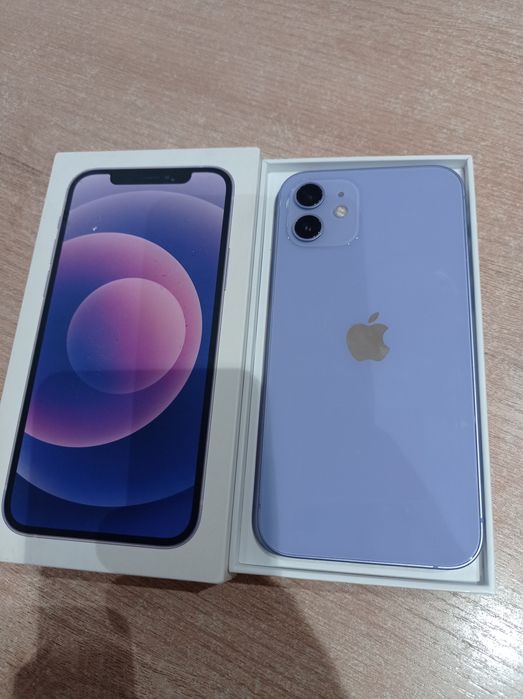 Продам Айфон 12  идеален полный фарш