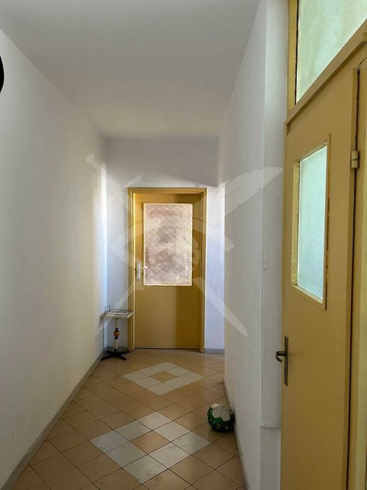 Продава се Двустаен апартамент в Пловдив, Изгрев - 68 кв.м за 986 €/кв.м - Снимка #3