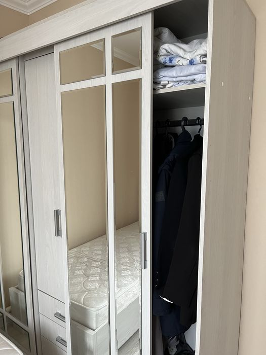 Продам шкаф купе. Срочно