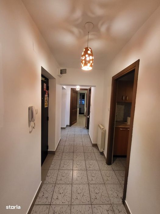 Apartament 3 Camere De Vânzare – Zonă Foarte Centrală, Otopeni