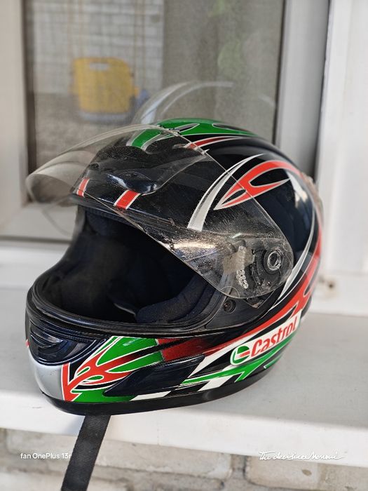 продам шлем для мотоцикла