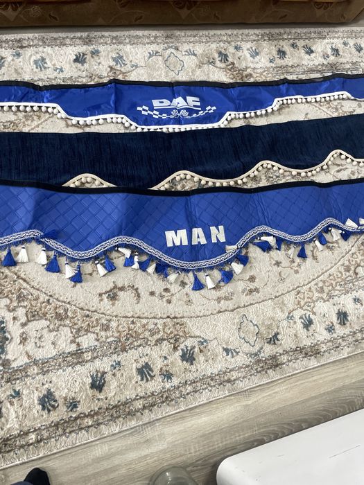 Продам чехлы  шторки на авто