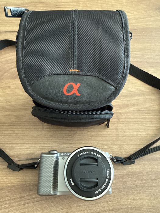 Sony α5000 A5000 Mirrorless obiectiv 16-50mm OSS, 20.1 MP