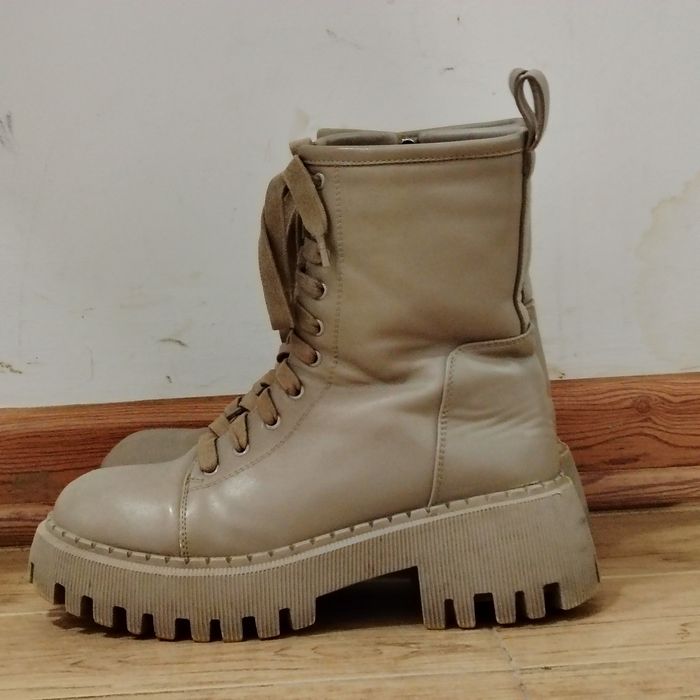 продам зимние сапоги корейские!!!