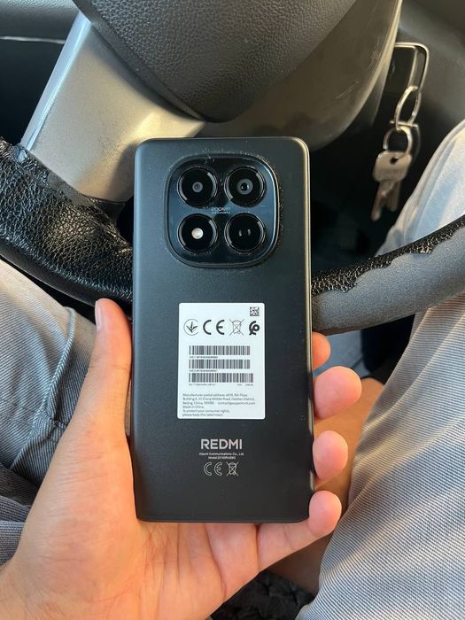 Redmi note 15 pro sotiladi 8/256 gb
