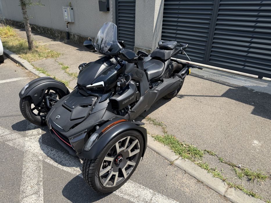 Canam ryker 900 camere navigatie parbriz