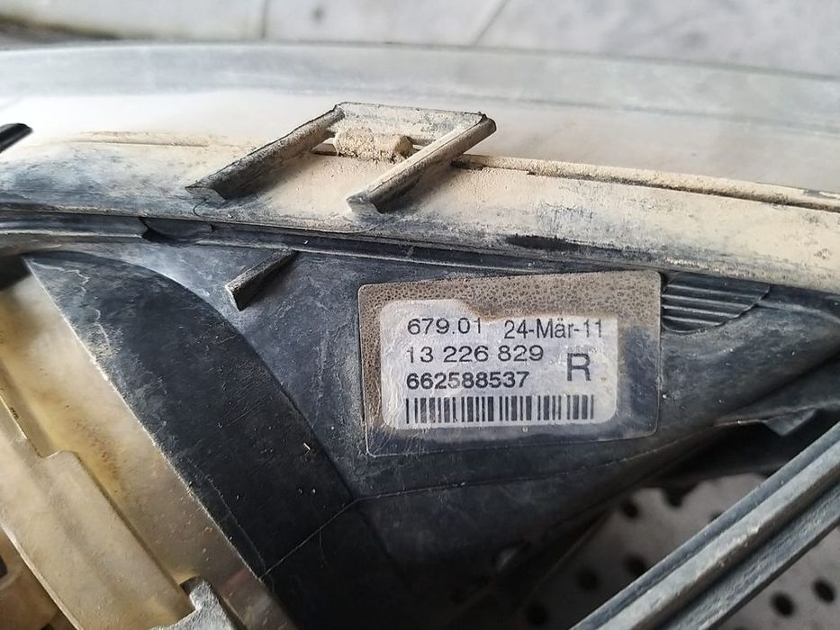 Proiector ceata dreapta opel insignia a 2009 13226829