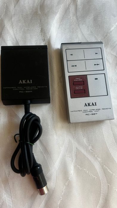 Vand telecomanda Akai RC-92T.