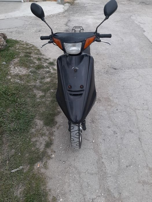 Продавам скутер ямаха joi.50.